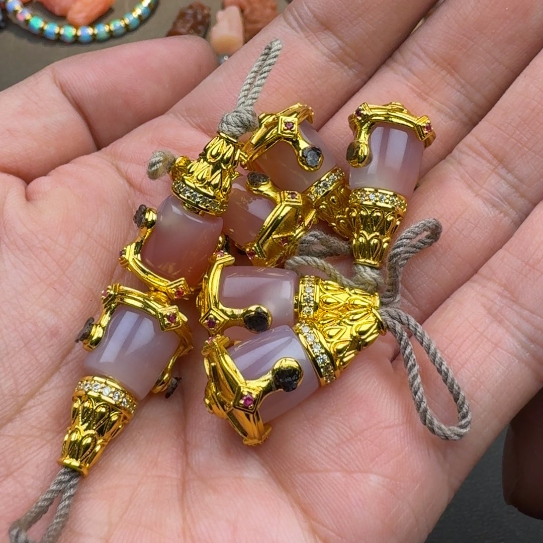 玛瑙/玉髓合金笔搁粉糯盔甲三通一个随机发