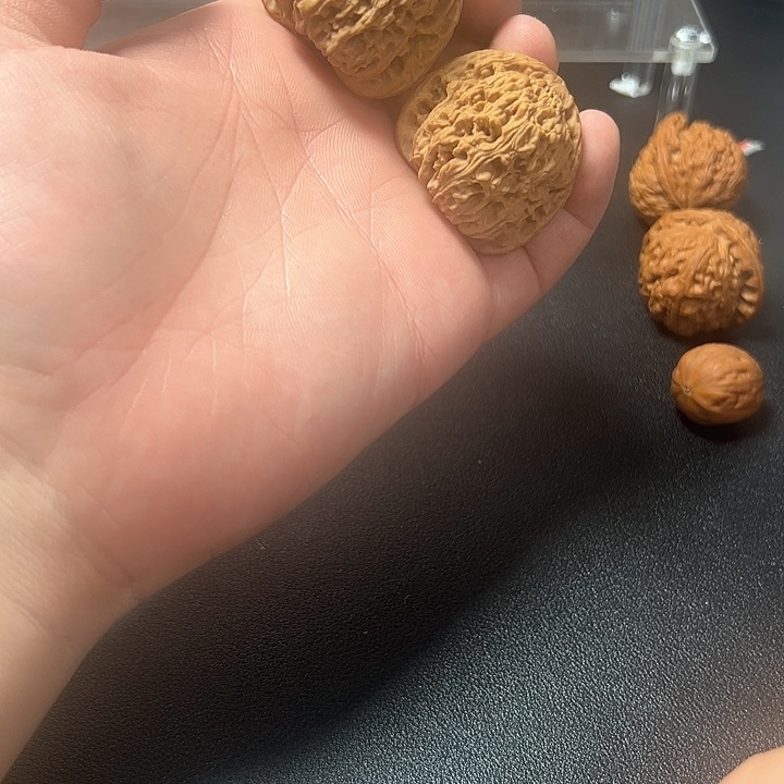 文玩核桃把件南疆石福利