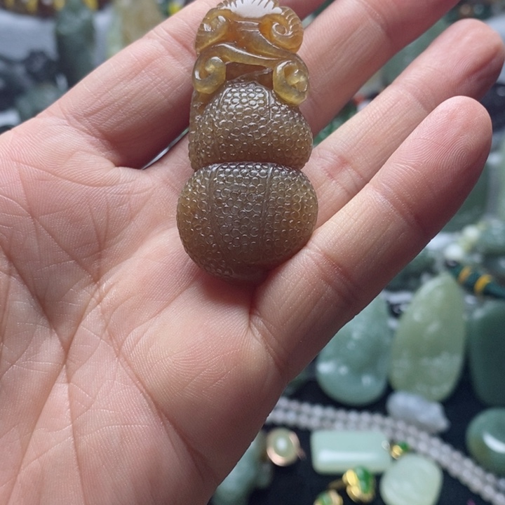 和田玉吊坠未镶嵌