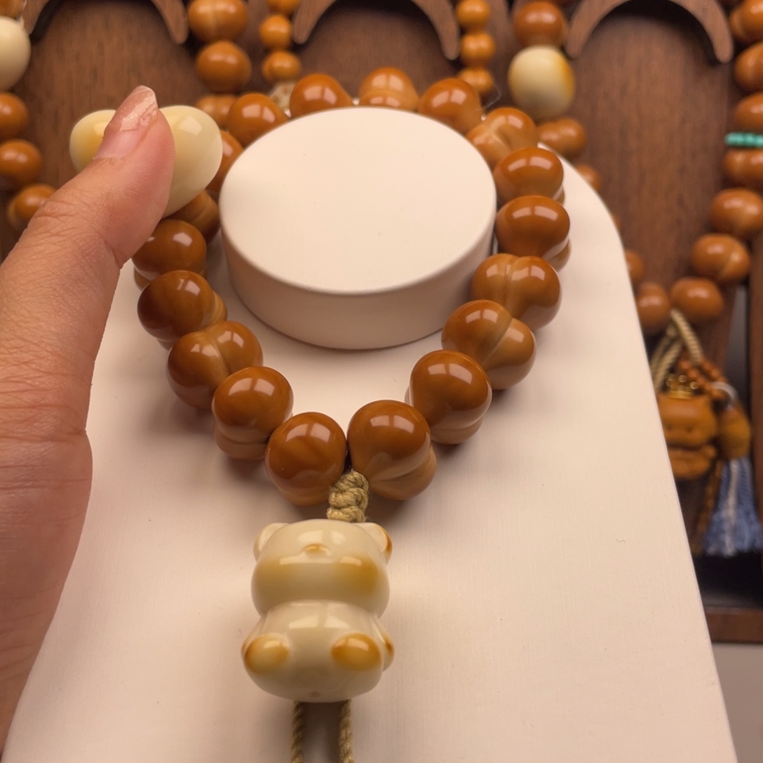 ****）猴头核桃吊坠全品无暇毕业级爱心屁桃16.3尺寸