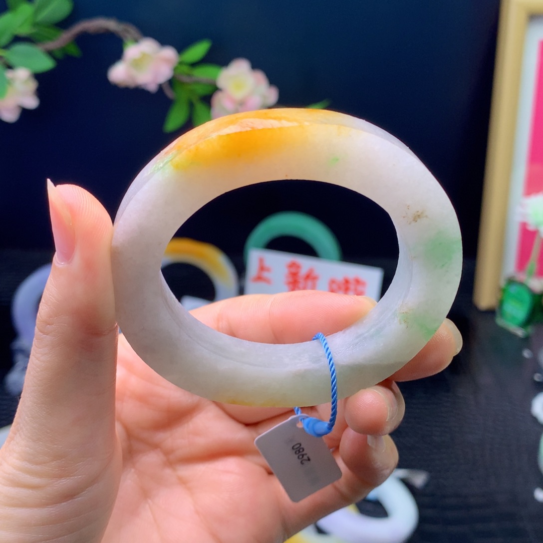 未镶嵌手镯52-59定制翡翠