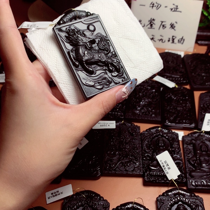 天然缅甸a货钢琴黑挂件