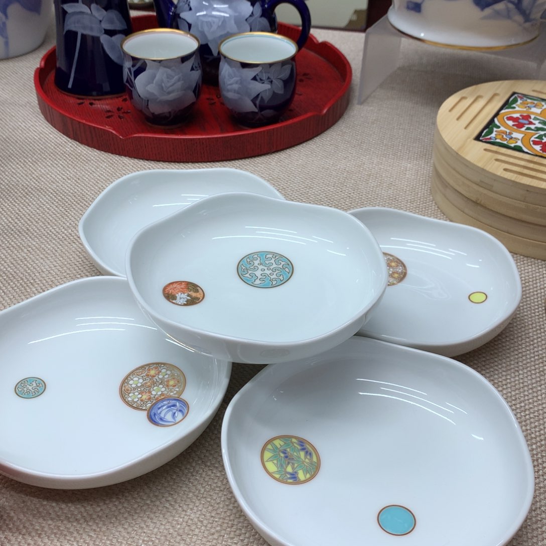 摆件青子瓷器质量好好