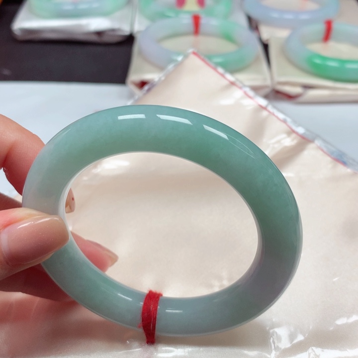 翡翠手镯（圆镯）未镶嵌用****0强推⭐️