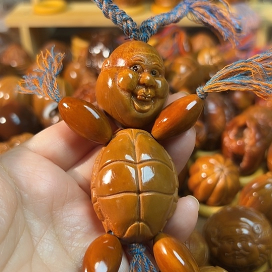 玮***姐橄榄核手串/手链龟仙人一颗