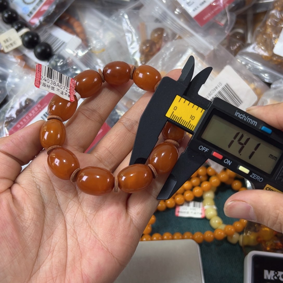 琥珀珠宝奇石未镶嵌655