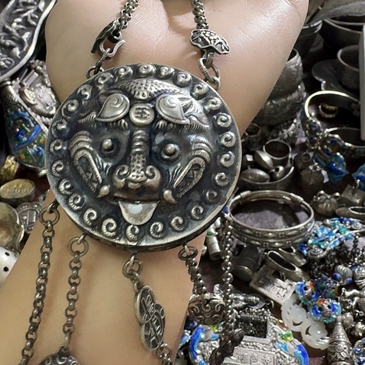 *****非金属足银锁包一套漂亮