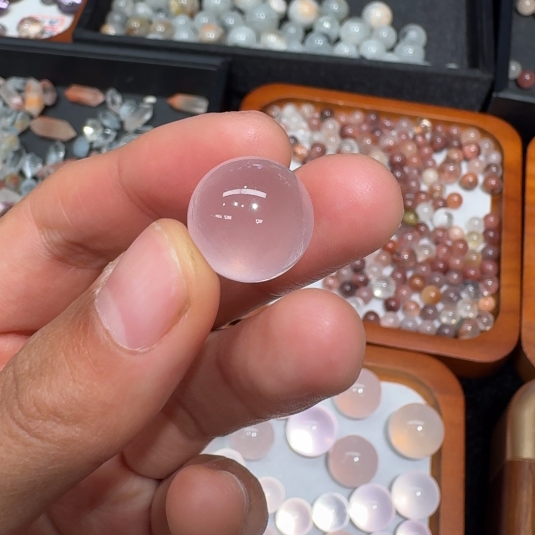 未镶嵌珠宝半成品水晶粉水晶单珠