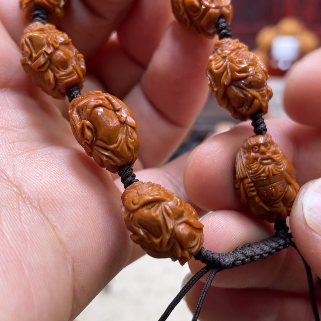 橄榄核吊坠橄榄核雕