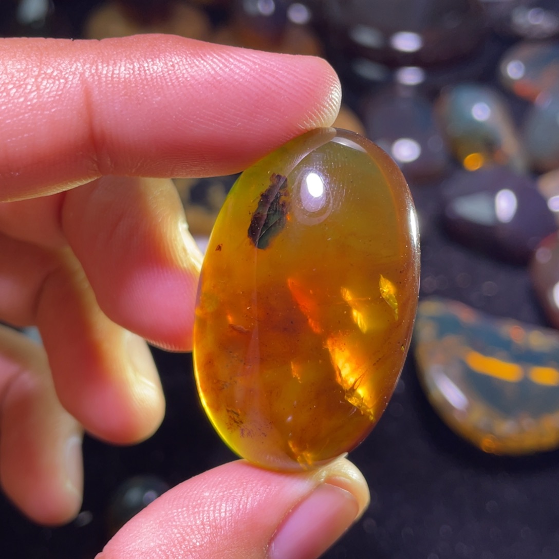 未镶嵌琥珀裸石棕红蛋面吊坠 9号