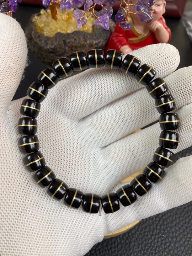 椰蒂一线天单圈手串卡8x9mm A066