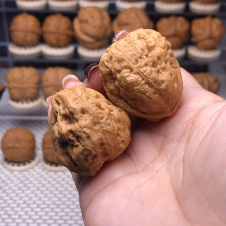 文玩核桃把件22号箭毒蛙36尺