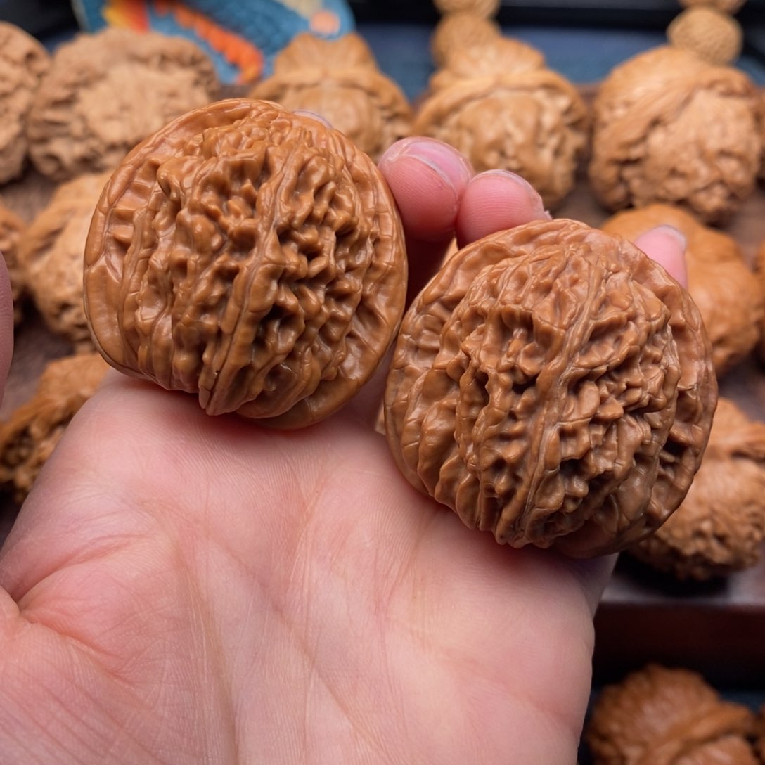 文玩核桃把件41老树原桩平谷楼，大克重沉手