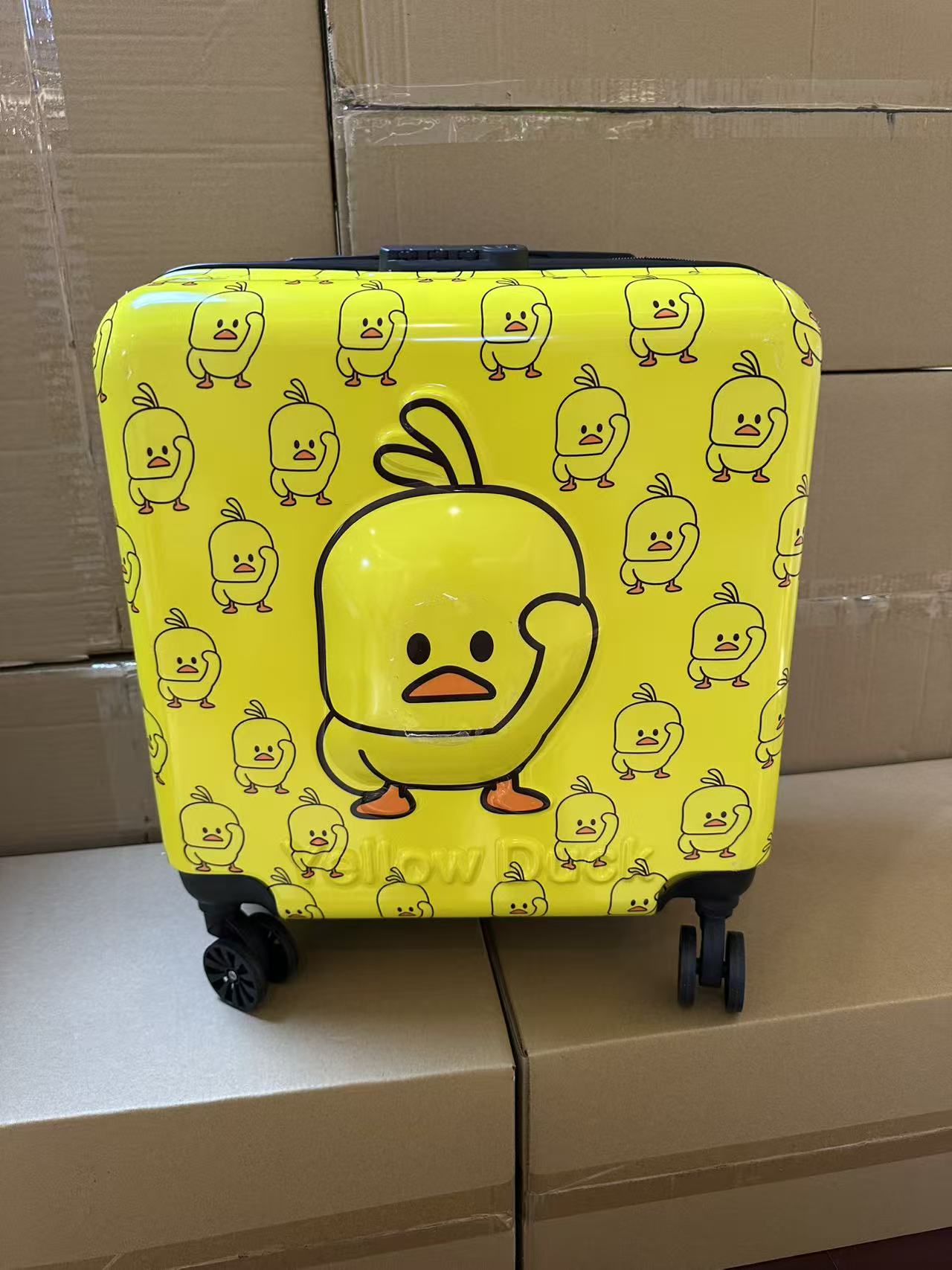 新款卡通可爱行李箱