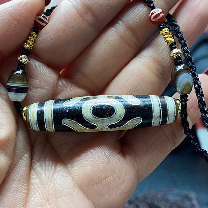 玛瑙/玉髓颈饰合金