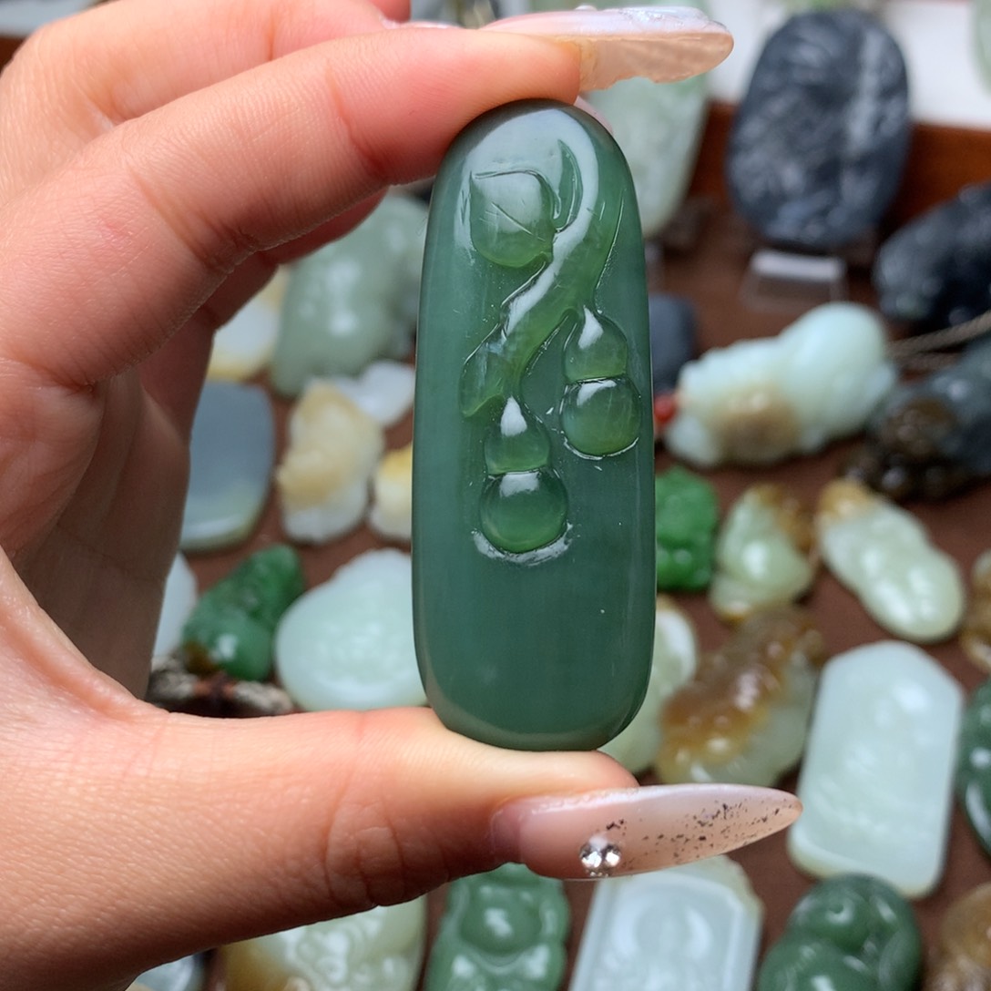 和田玉挂件未镶嵌