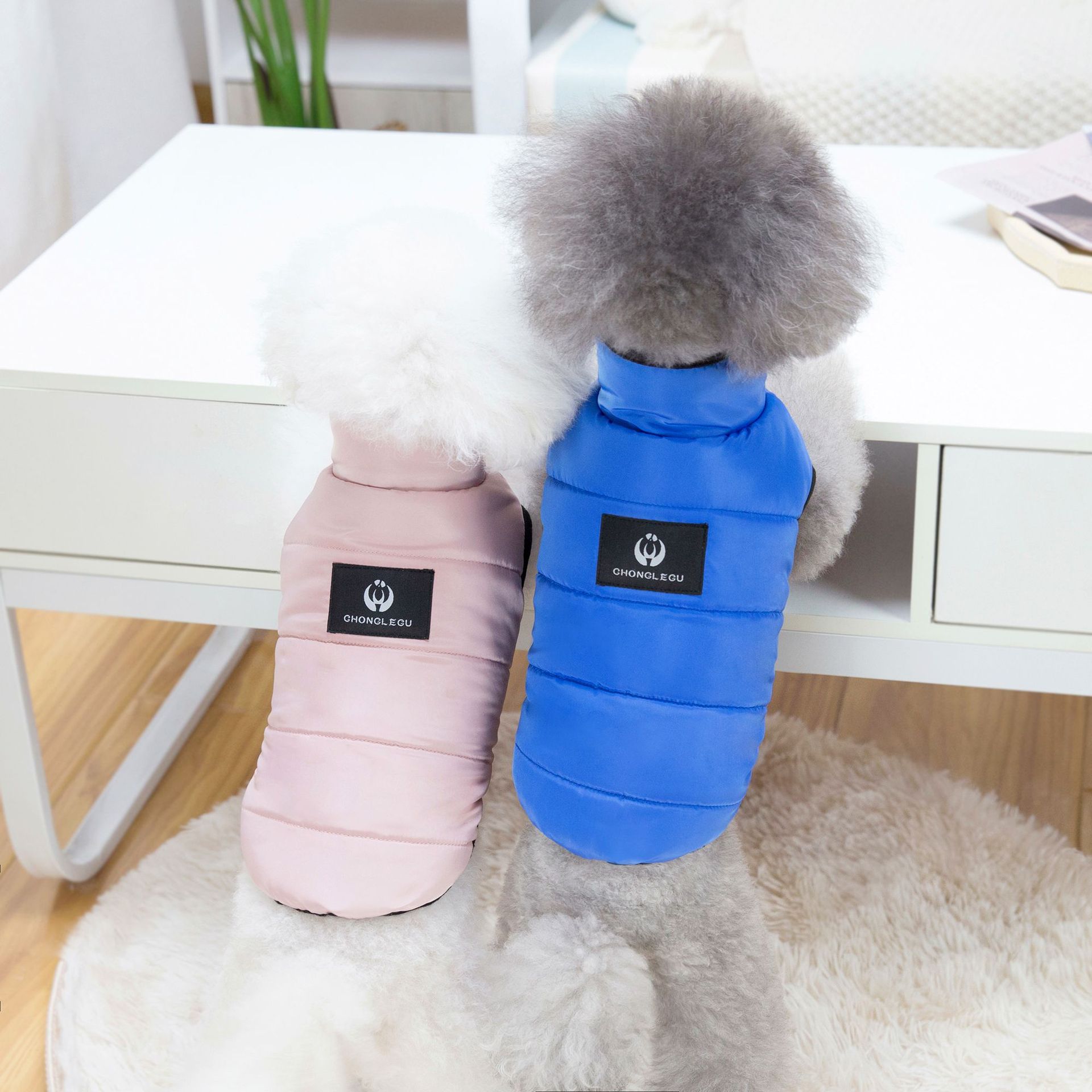 狗狗衣服冬季宠物装猫宠物衣服外贸跨境处理促销欧美经典棉背心