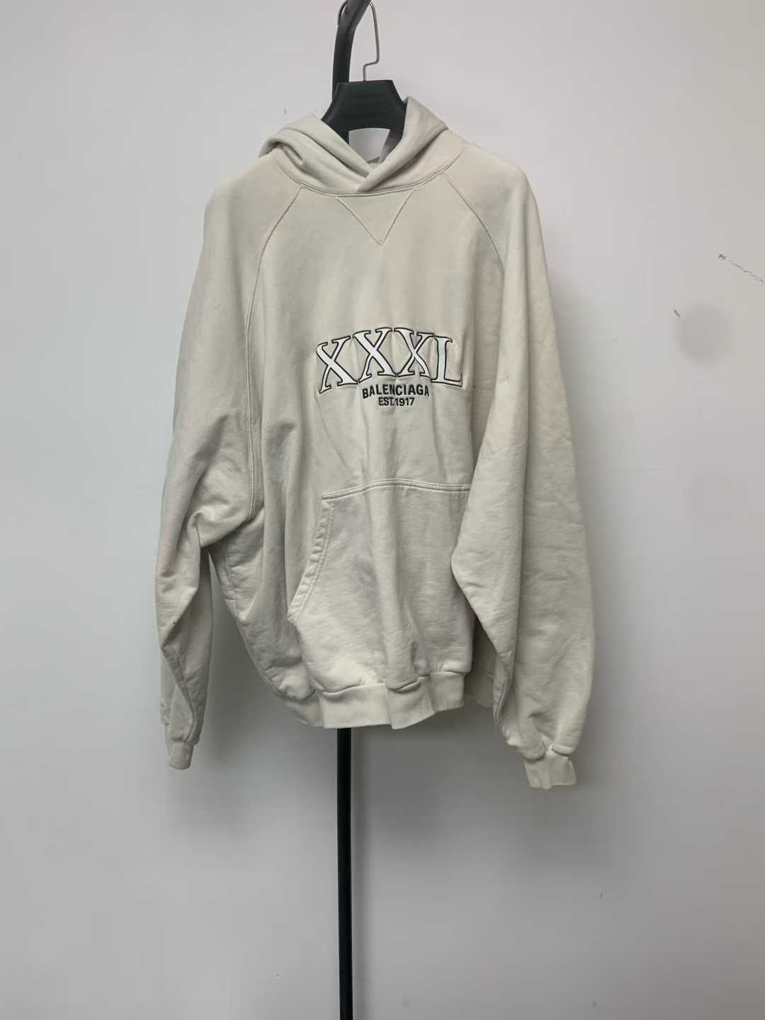 99新 Balenciaga/巴黎世家 字母印花裂纹磨边长袖套头卫衣02843