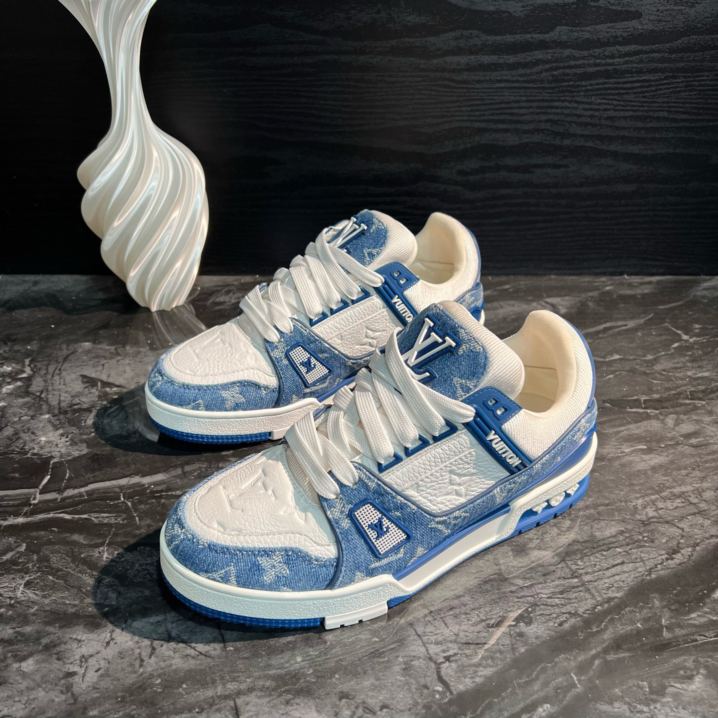 99新 LouisVuitton/路易威登 1373/38码/白蓝牛仔Trainer板鞋