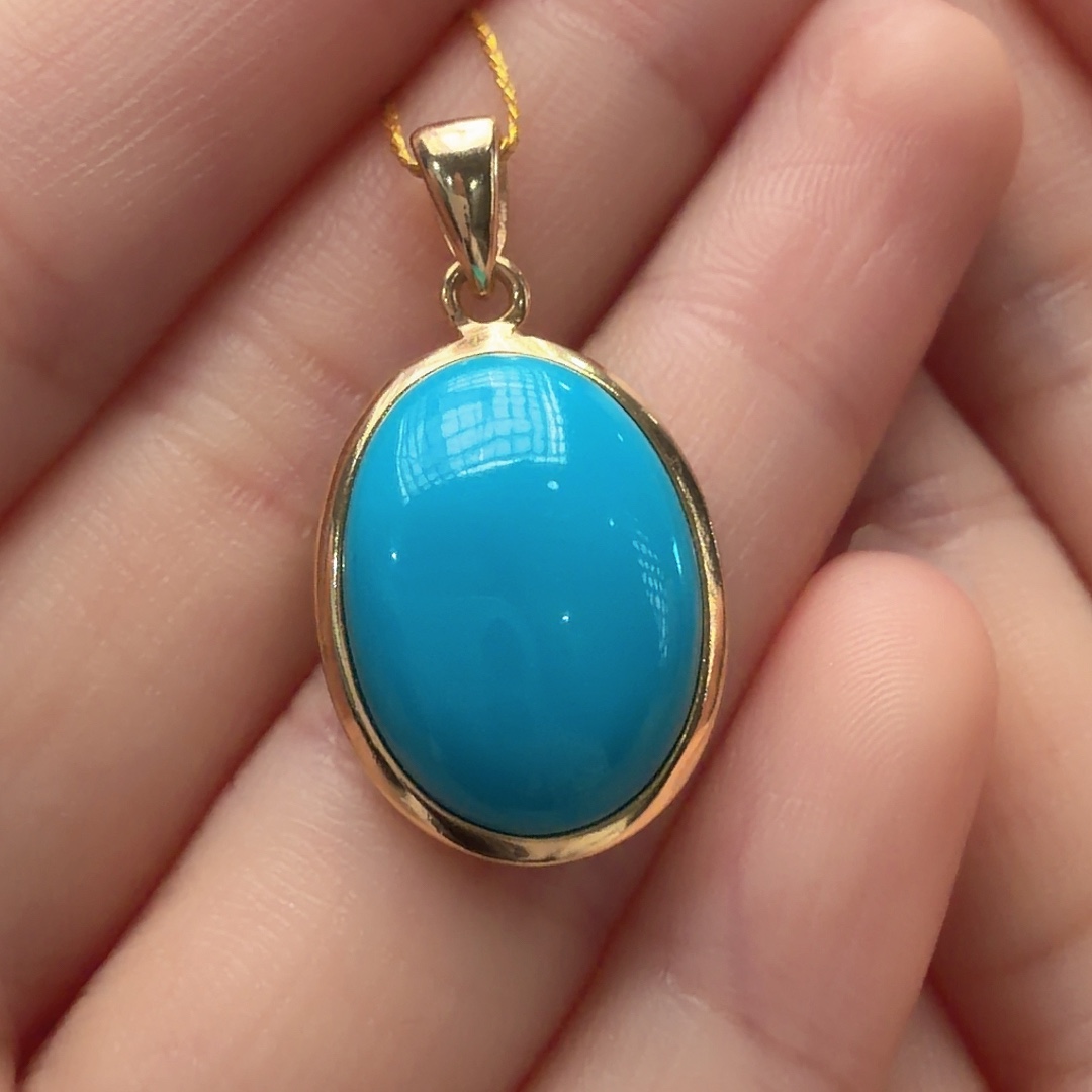 绿松石未镶嵌颈饰