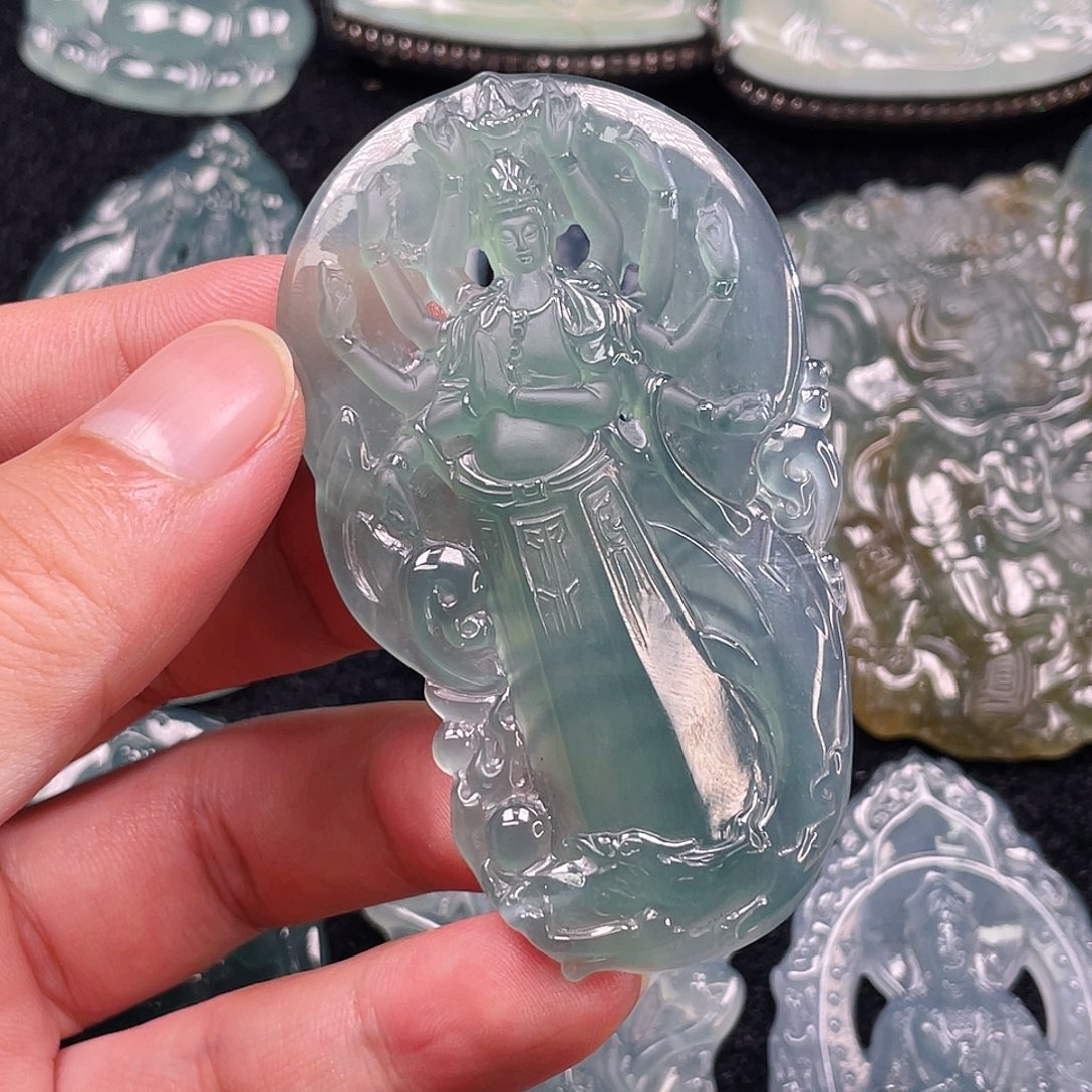 颈饰未镶嵌翡翠7，