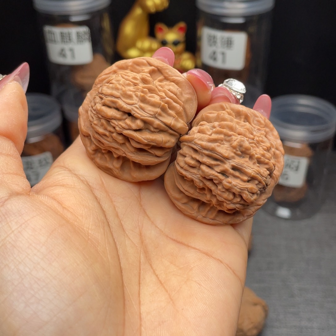 文玩核桃把件全品楼