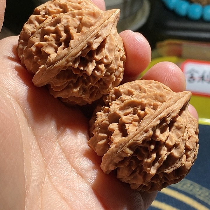 【闪购商品】吊坠文玩核桃皇冠