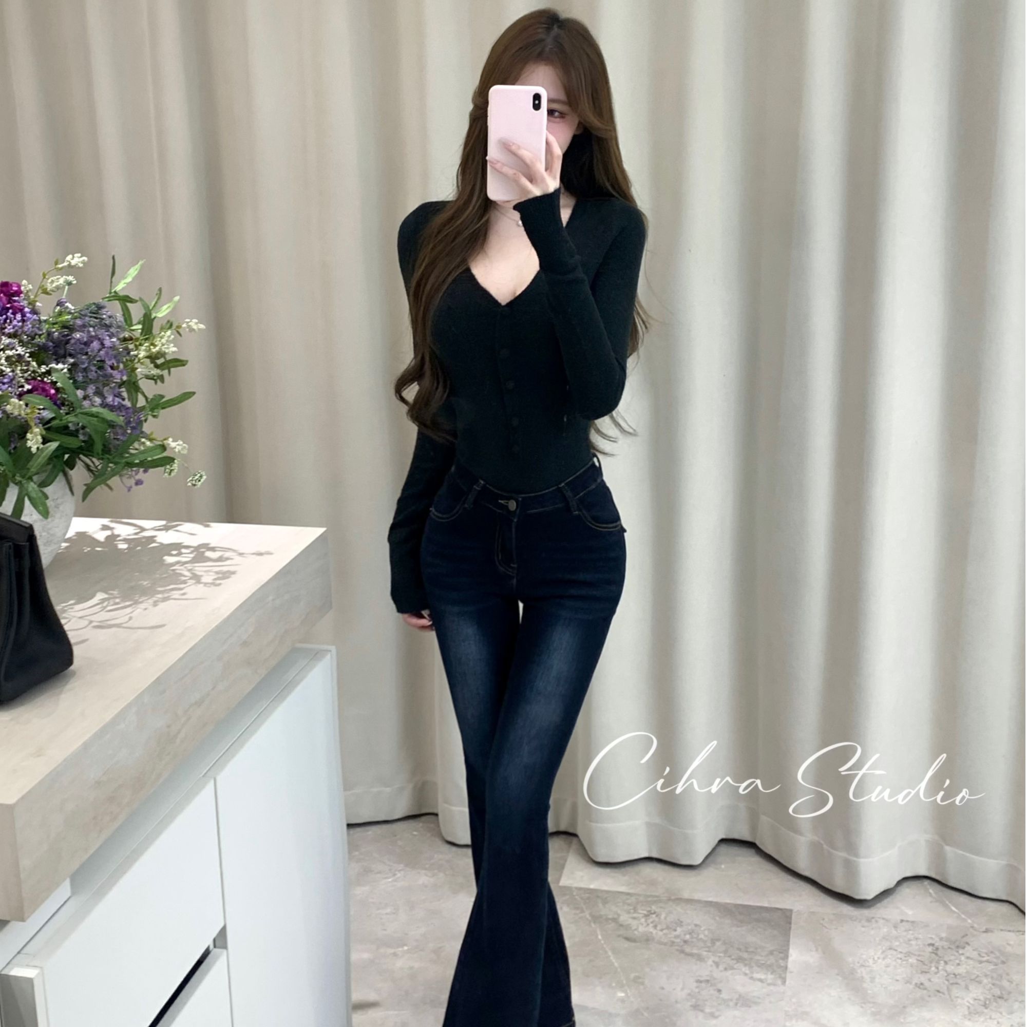 Cihra2店【巨显瘦】蚂蚁腰丰跨中高腰微喇修身秋冬必备显瘦牛仔裤