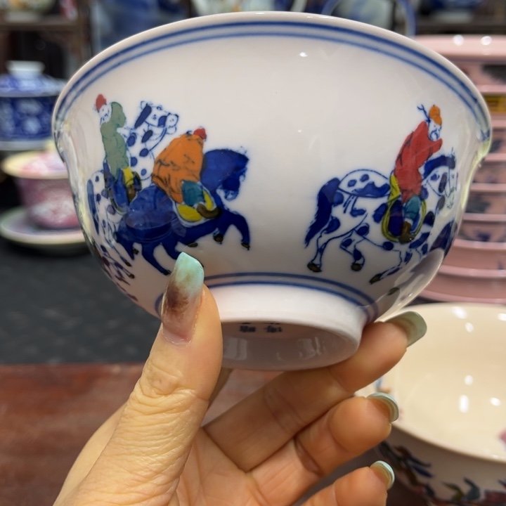 陶景德镇瓷器博物陈列中心主任