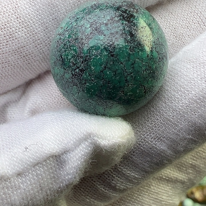 爽***K绿松石未镶嵌珠宝奇石