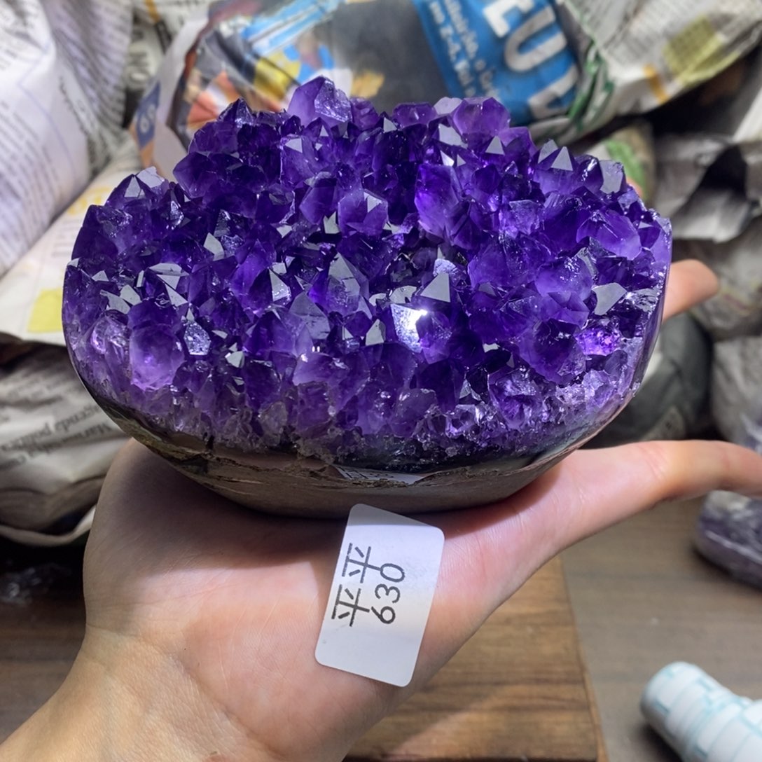未镶嵌大型摆件（非配饰）水晶