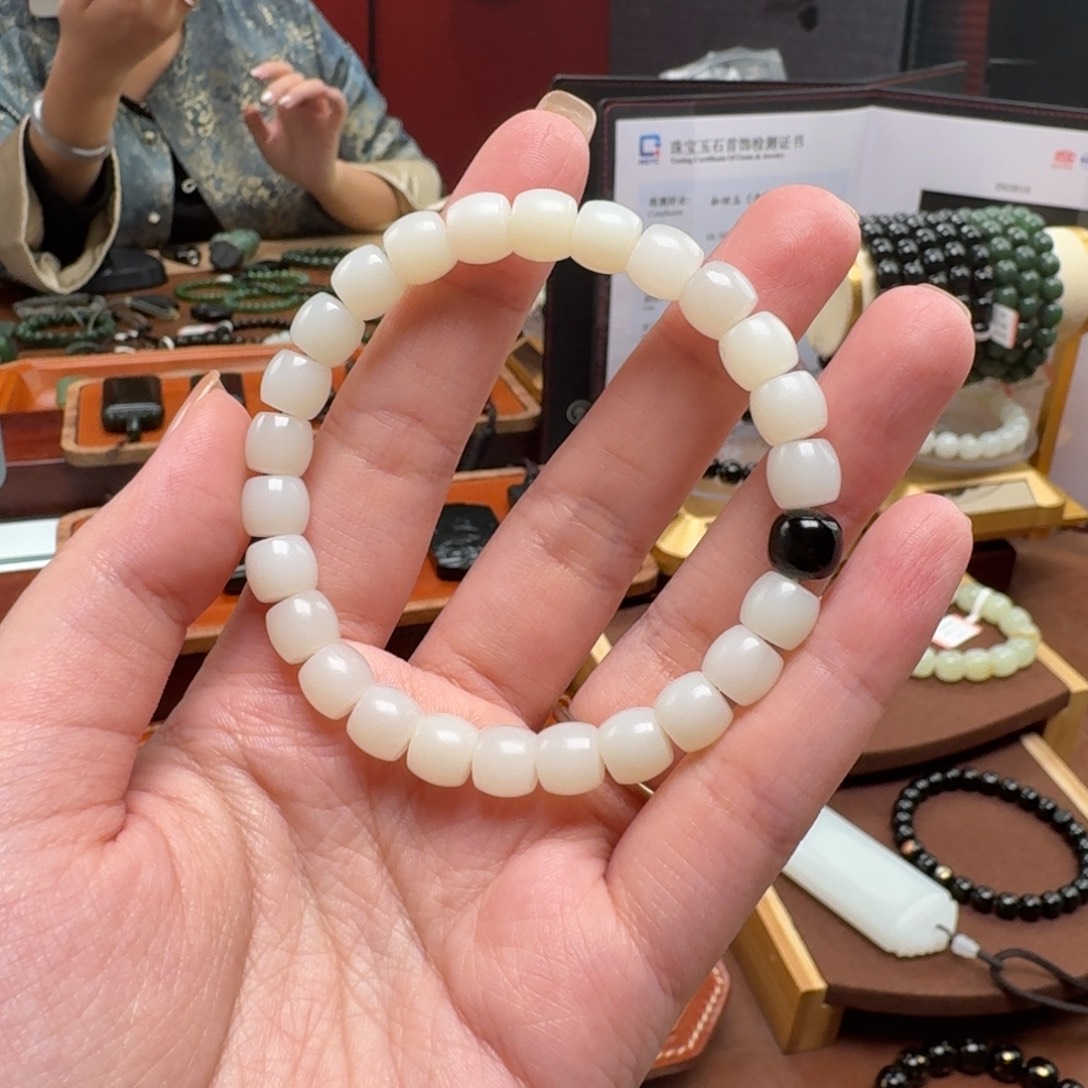 和田玉未镶嵌手链和田玉7/8直