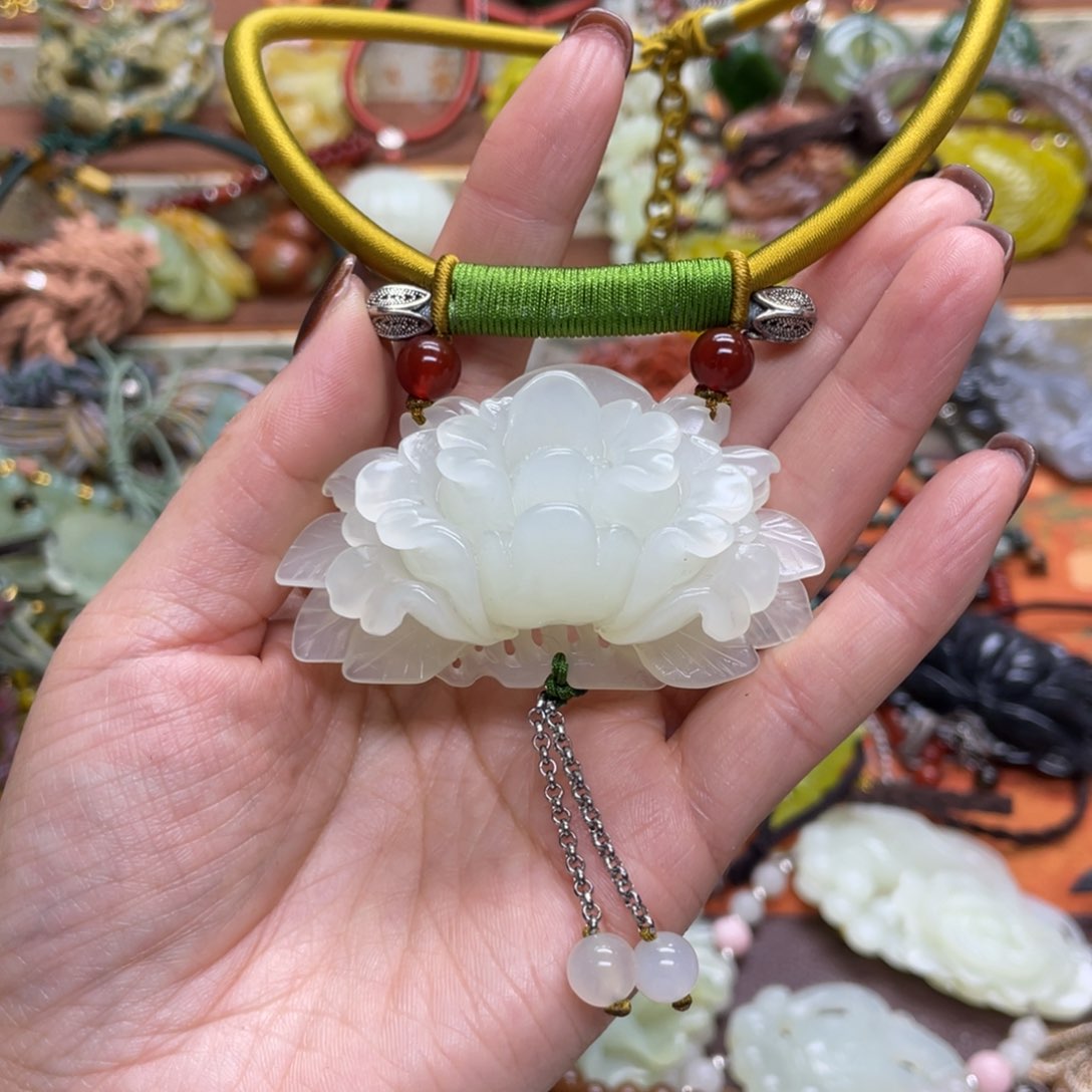 未镶嵌岫玉项链玉*蓉888