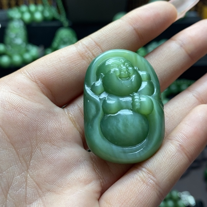 和田玉吊坠未镶嵌