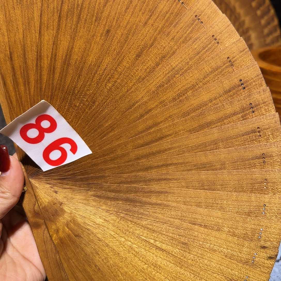 金丝楠舍****得金丝楠手把件