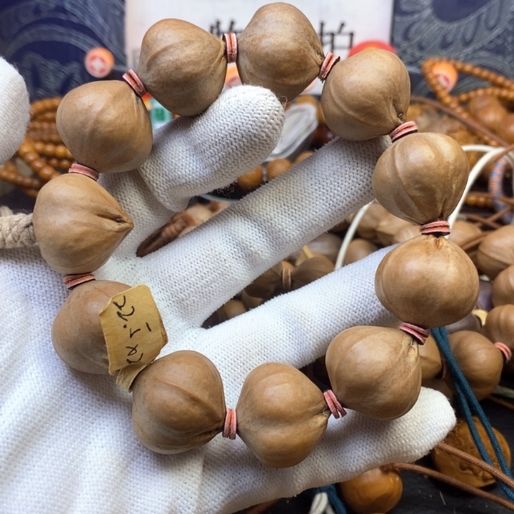 手串/手链橄榄核?****生，2.25×2.2，加2颗