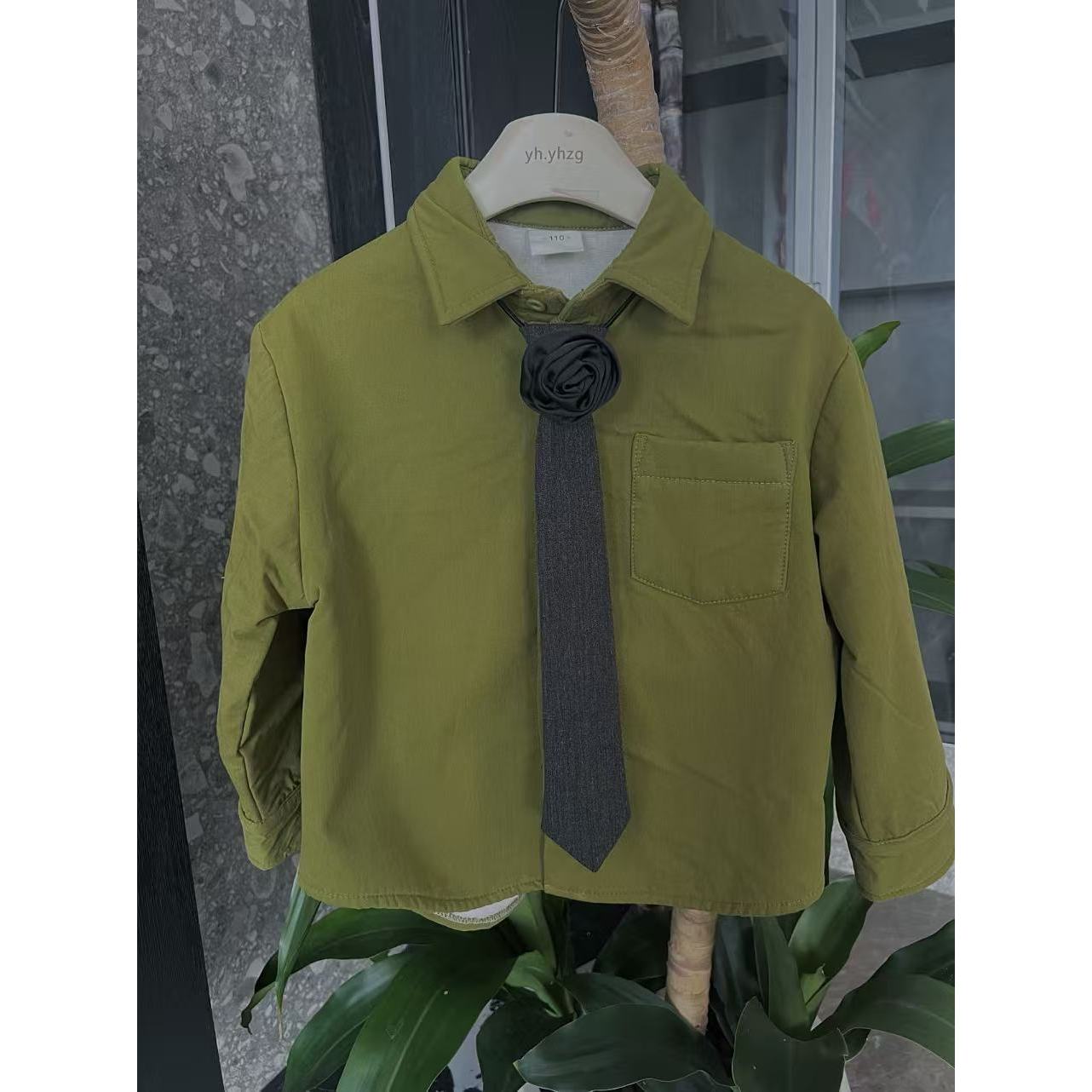 2025冬季新金典款绿色加绒保暖儿童衬衫25018