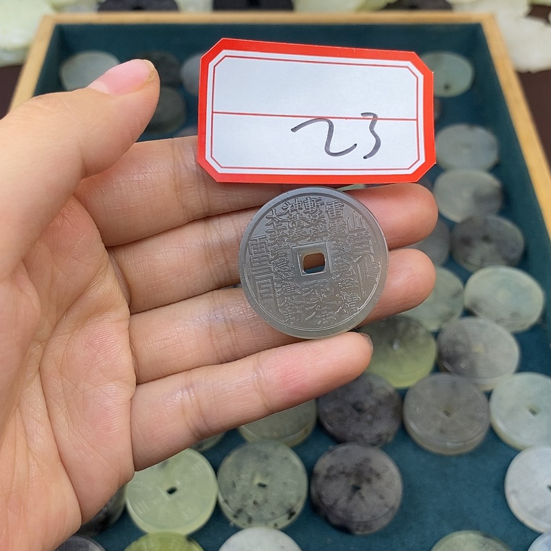 蛇纹石玉颈饰未镶嵌高*23