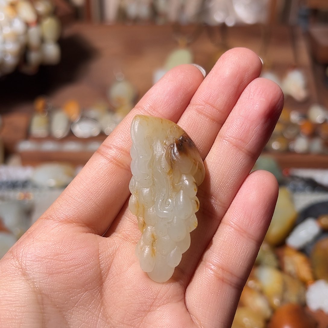 和田玉颈饰未镶嵌