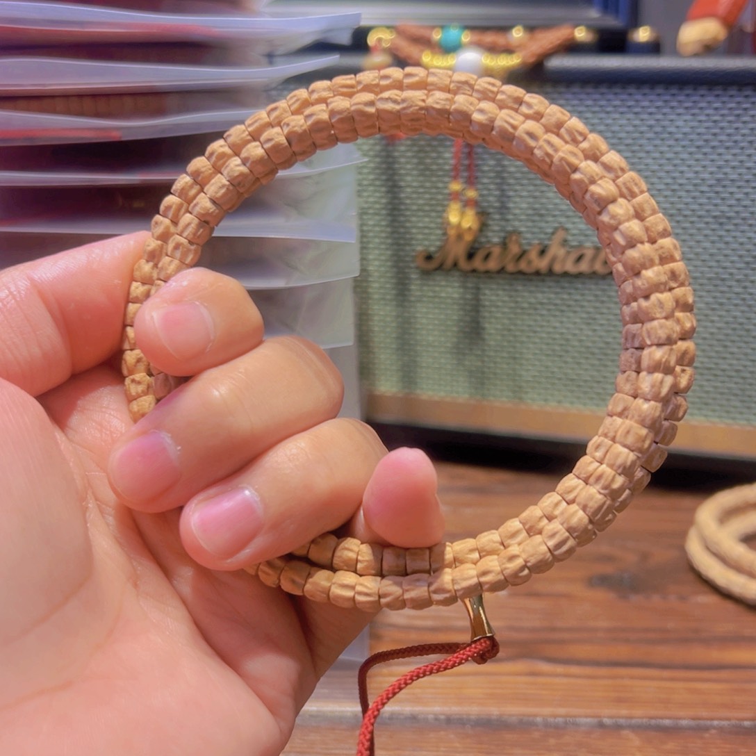 柏香籽/百香籽吊坠盘**心