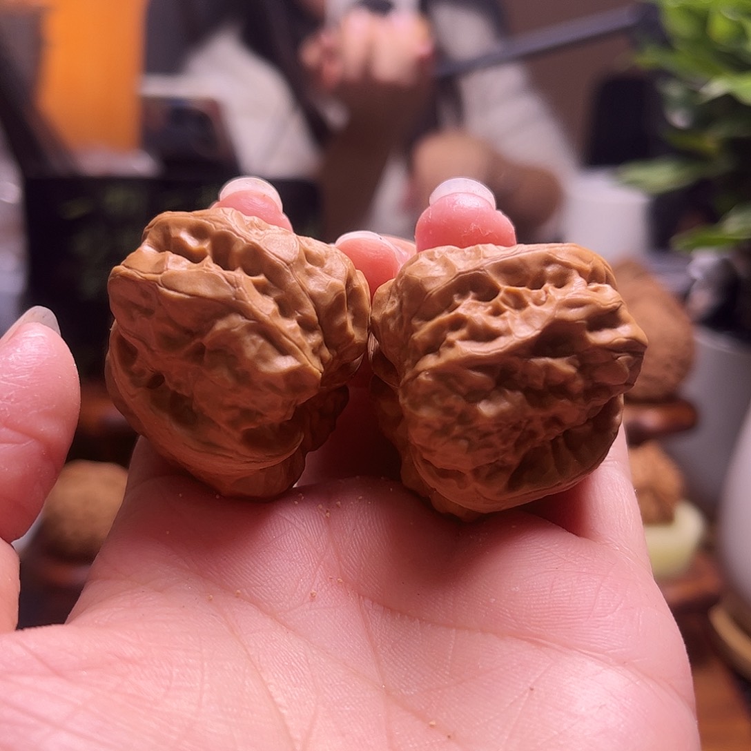 文玩核桃把件36尺蛤蟆61