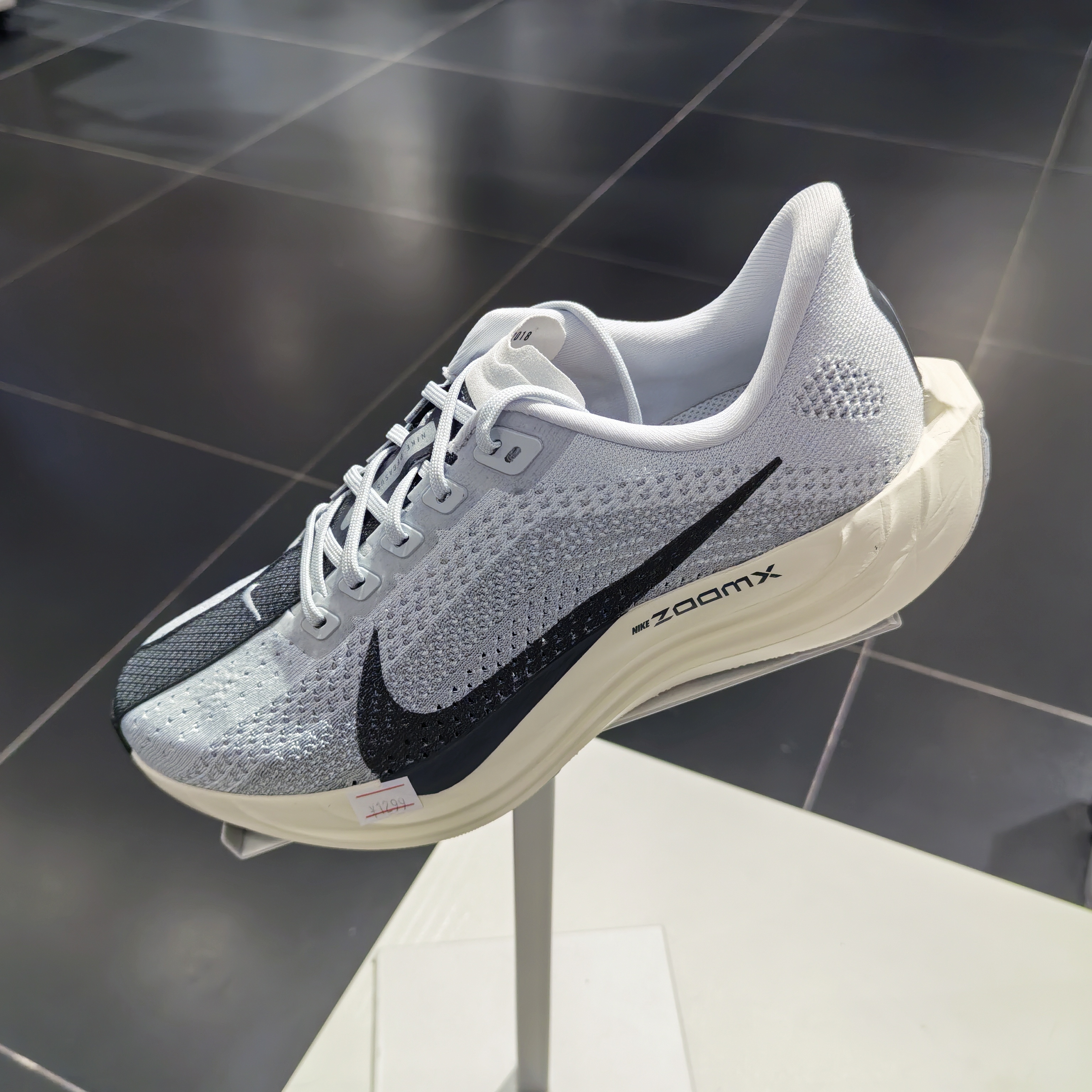 耐克 （NIKE）男子PEGASUS PLUS跑步鞋 FQ7262017