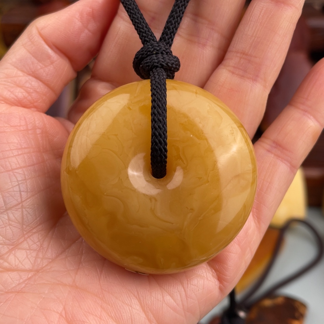 定制琥珀未镶嵌蜜蜡扣子