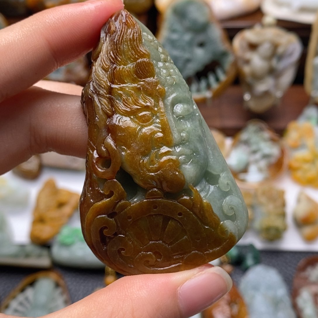 定制翡翠未镶嵌翡翠