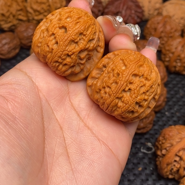 吊坠文玩核桃秦岭野生60