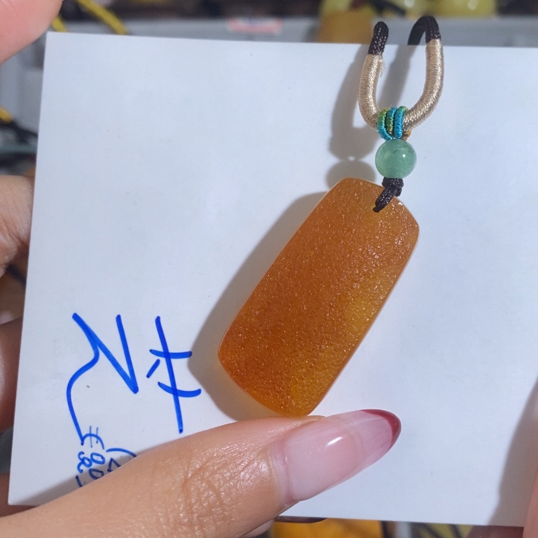 琥珀裸石未镶嵌琥珀