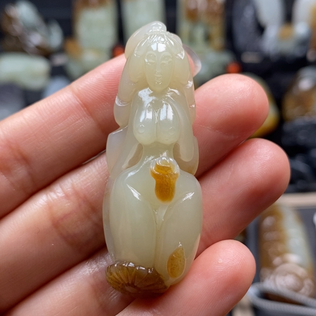 和田玉挂件未镶嵌