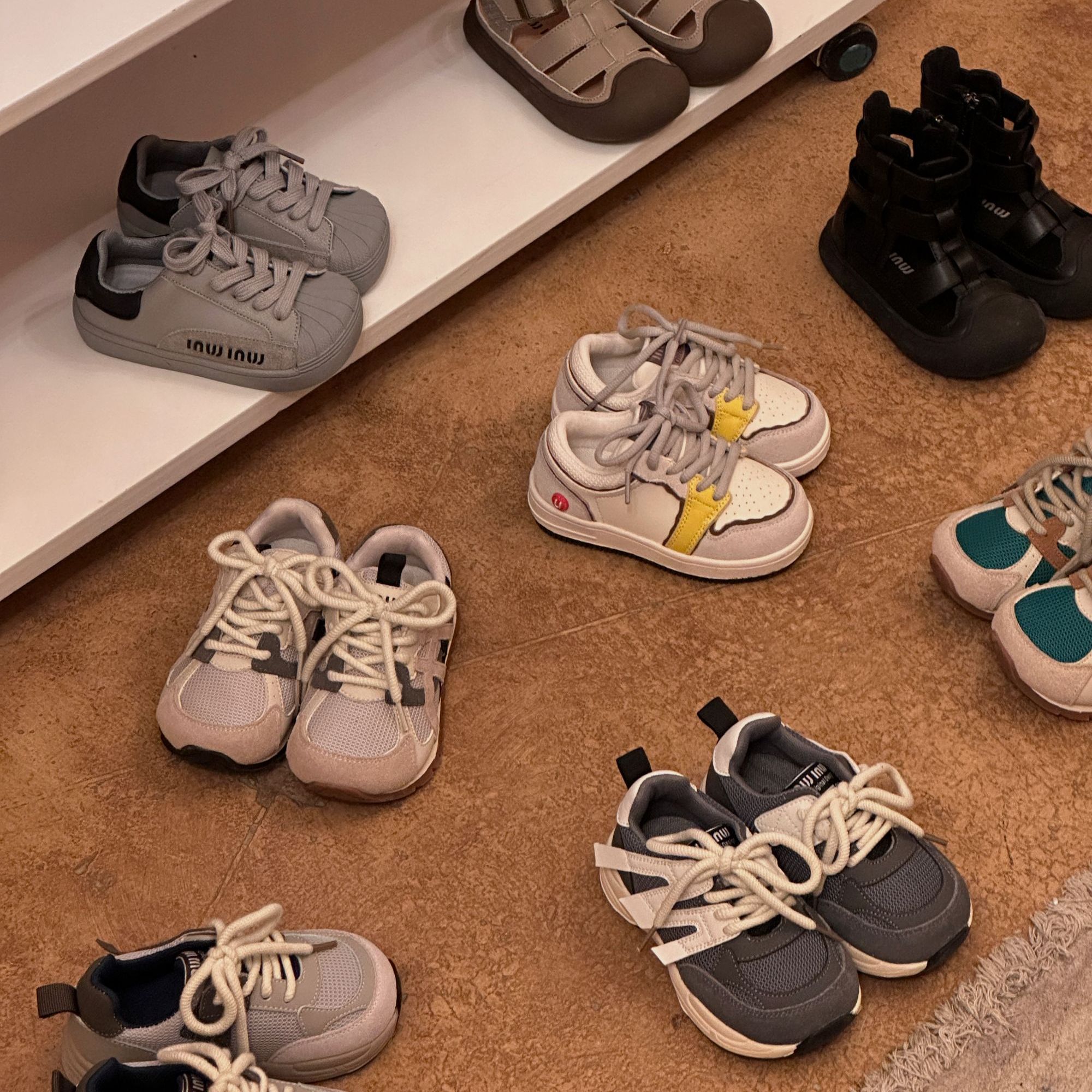 4宝小姐童鞋铺--韩系童鞋时尚宝宝潮童运动鞋童鞋69断码处理 微瑕