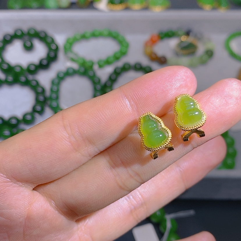 【闪购商品】和田玉耳饰银S925镀金镶嵌