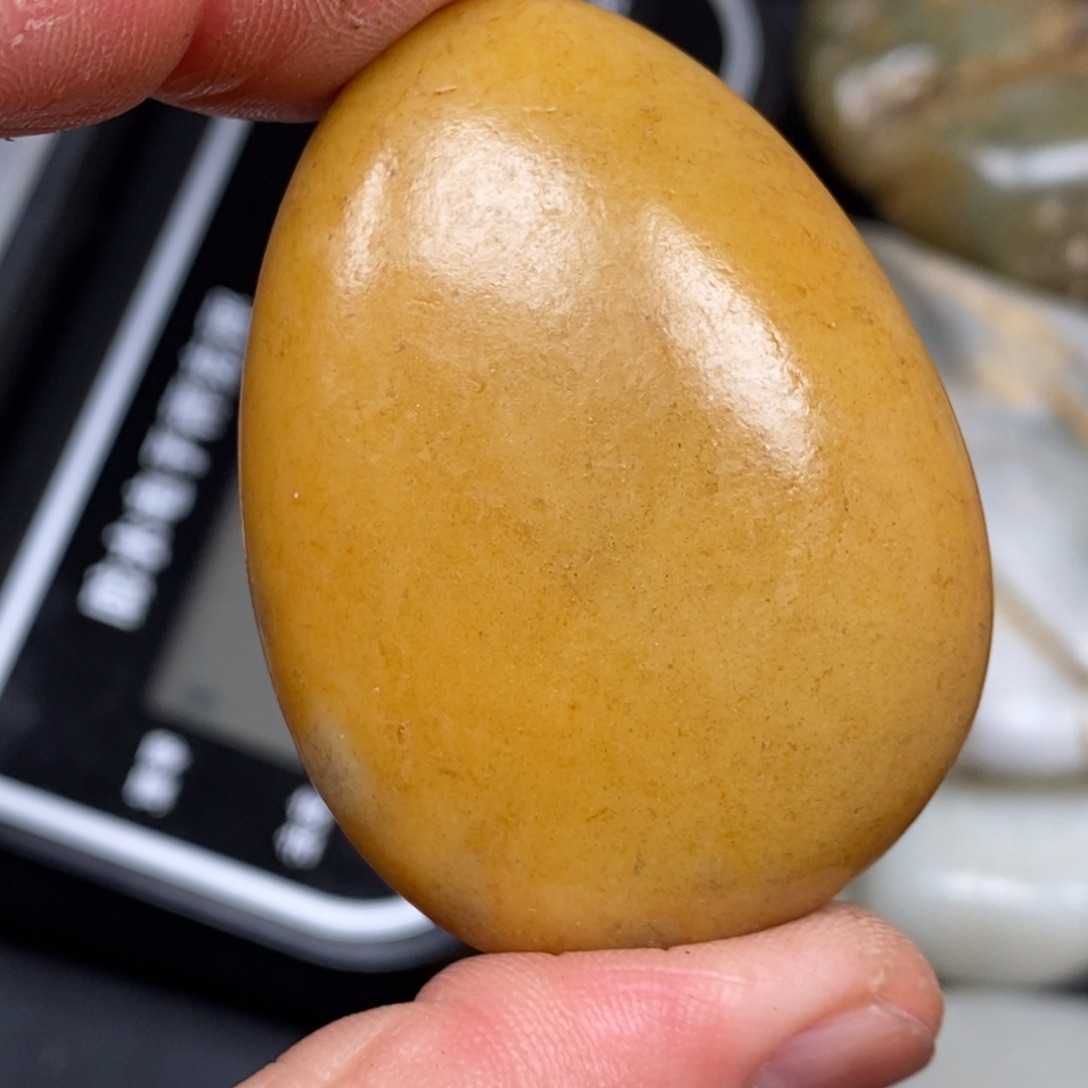 和田玉（糖玉）挂件未镶嵌